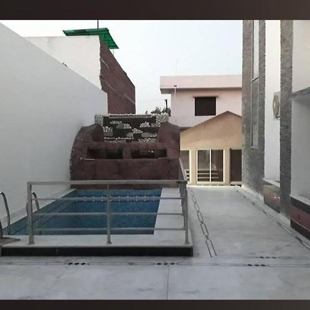 Allāhābād Junction Hotel Triveni Darshan מראה חיצוני תמונה